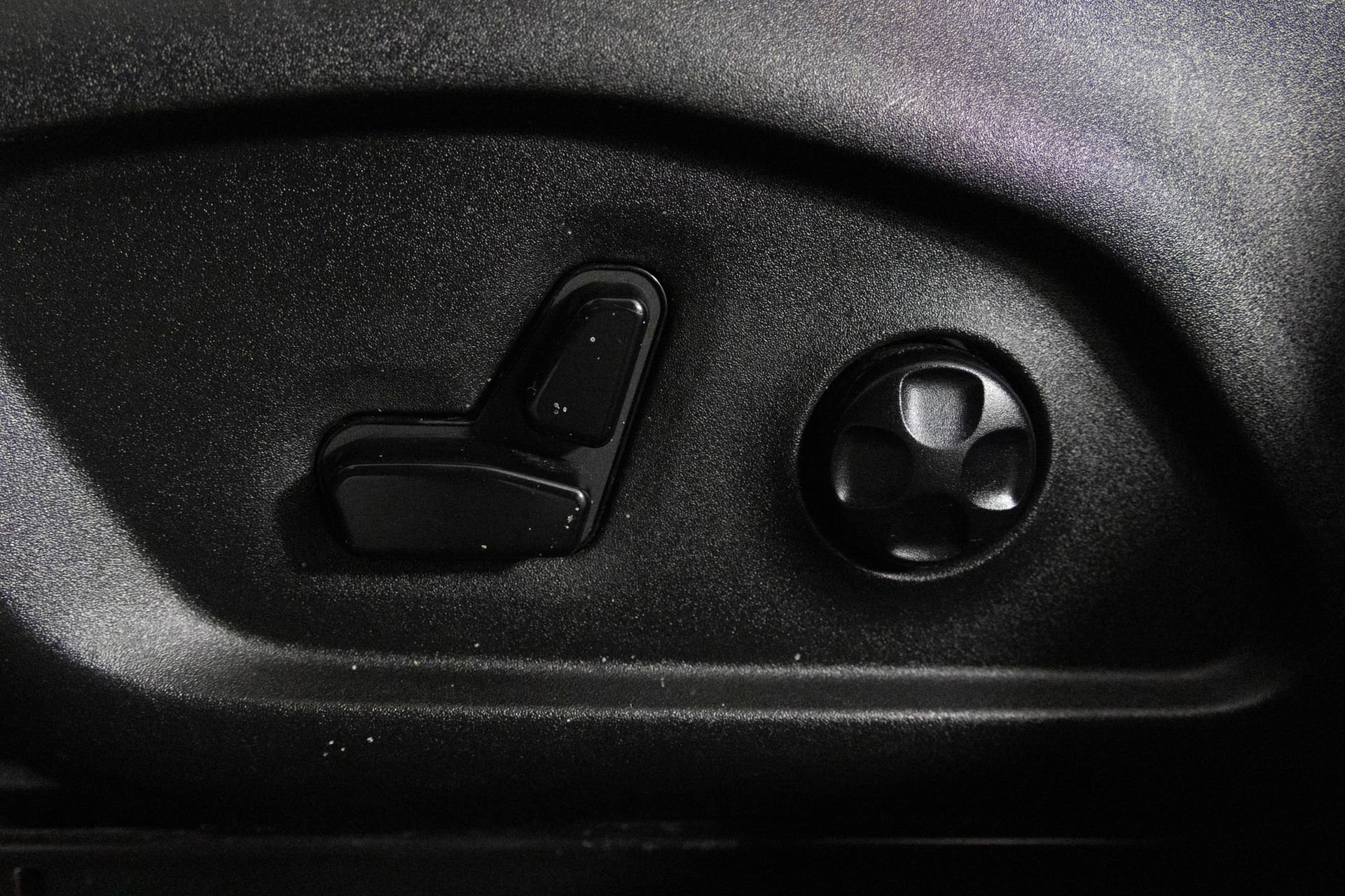 2020 JEEP COMPASS - Image 18