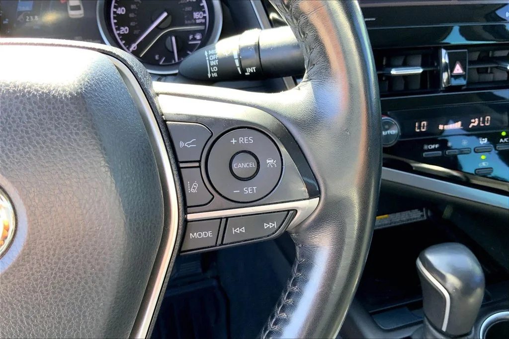 Used 2021 Black Toyota XLE image 12