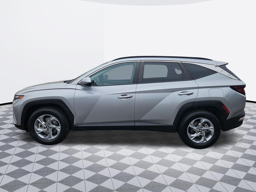 Used 2024 Silver Hyundai SEL image 3