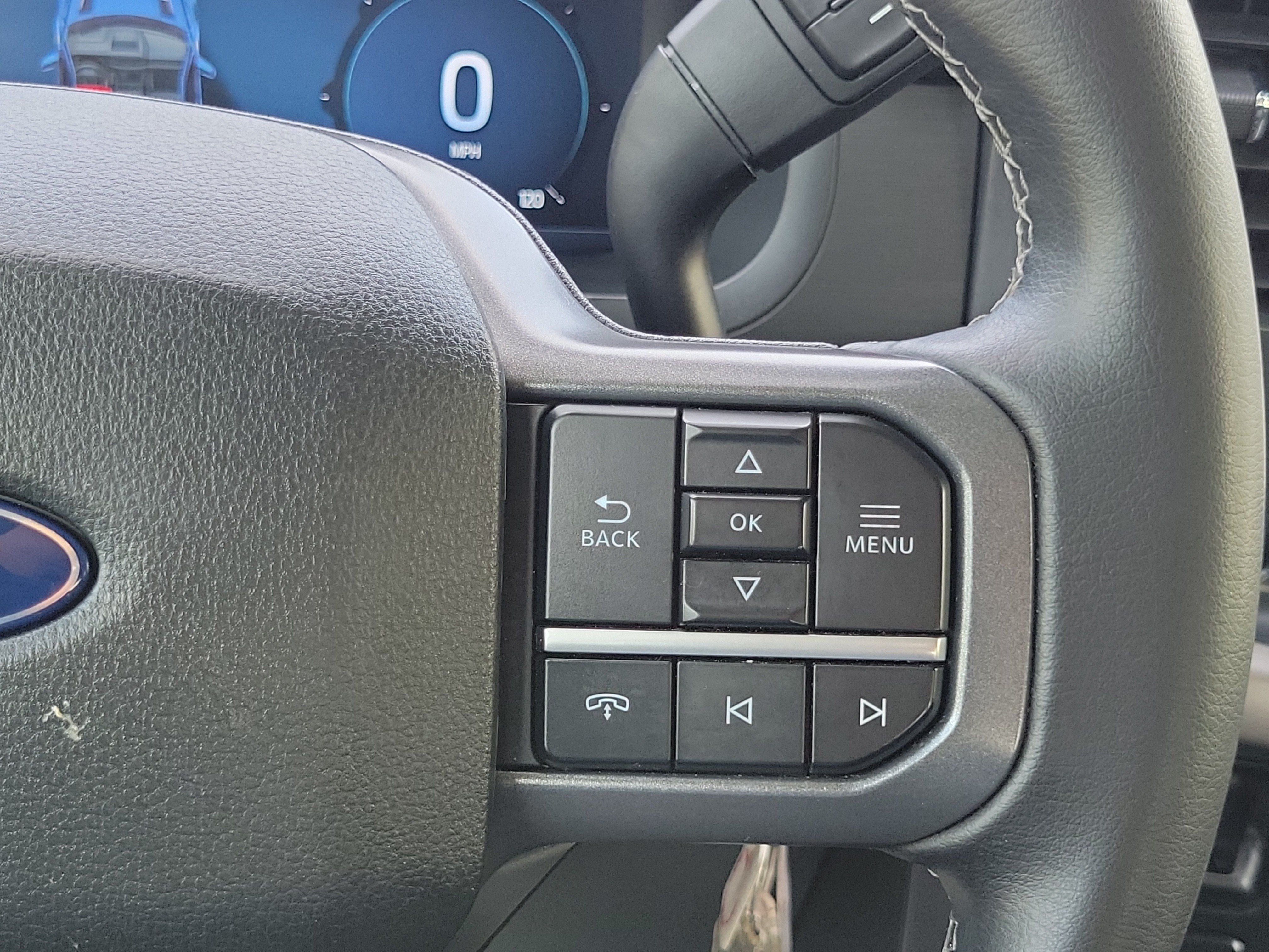 Used 2025 Agate Black Metallic Ford XLT image 24