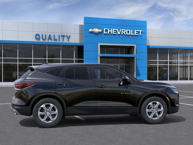 New 2026 Black Chevrolet 2LT image 5