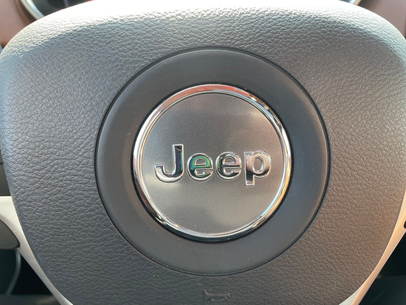 Used 2020 White Jeep Summit image 19