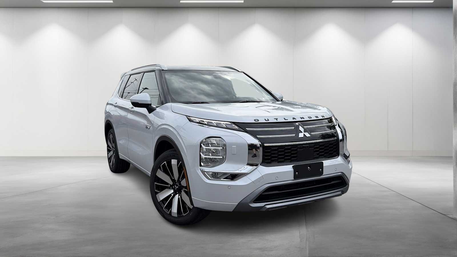 2026 Mitsubishi Outlander Plug-in Hybrid