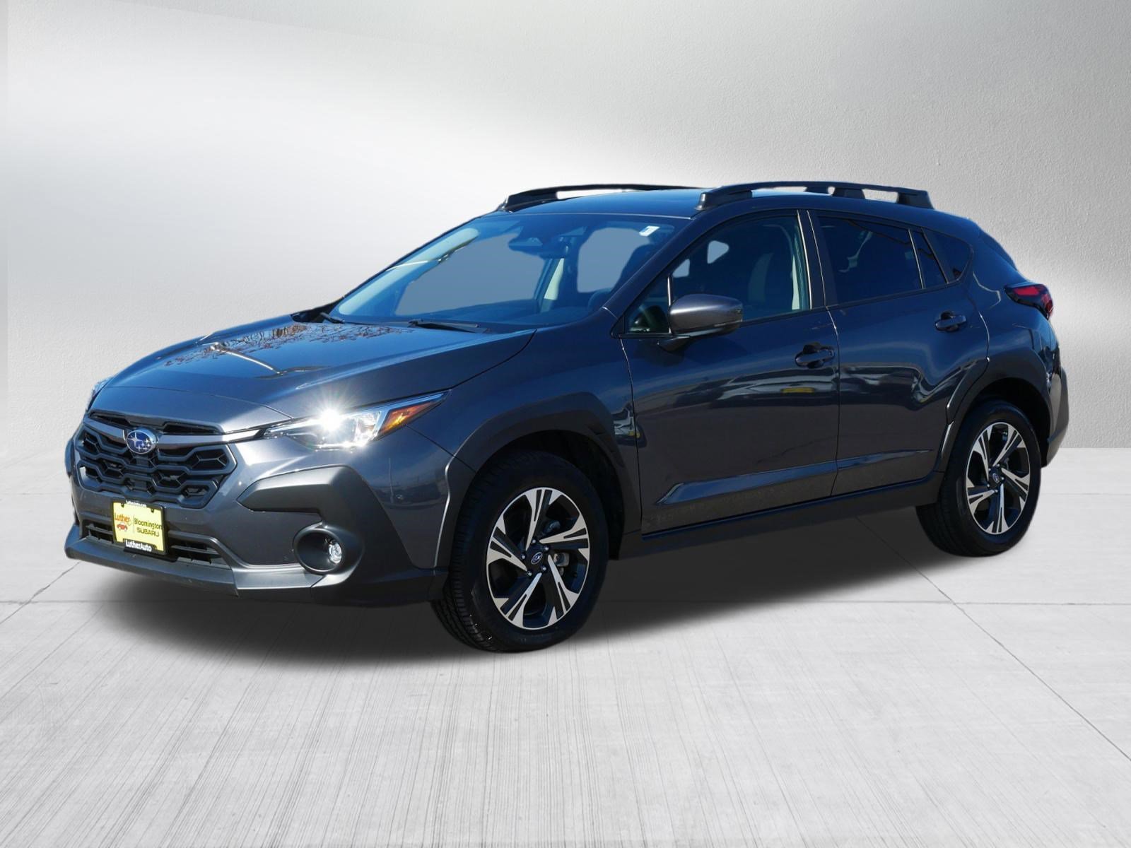 Used 2025 Magnetite Gray Metallic Subaru Premium image 3