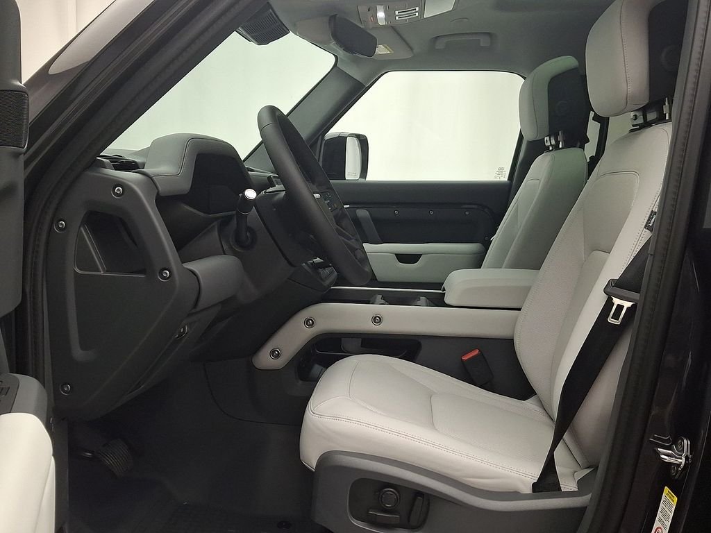 New 2026 Carpathian Grey Land Rover S image 10