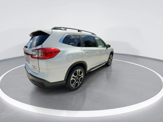 Used 2023 White Subaru Limited image 7