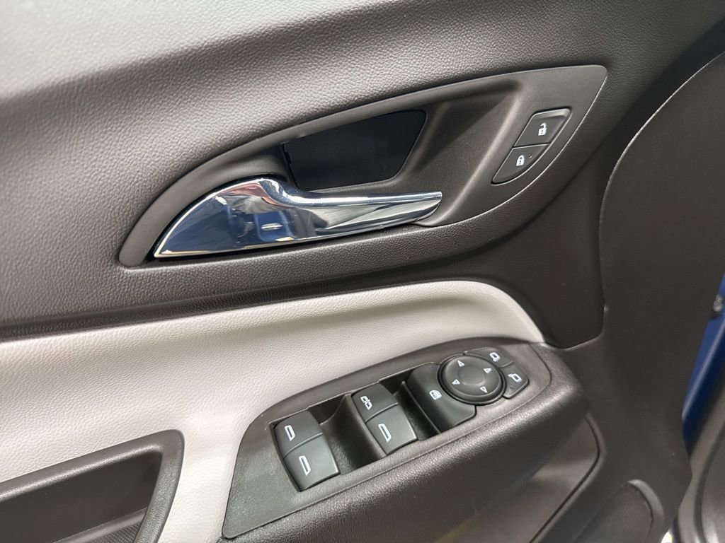 2024 Chevrolet Equinox LT - Photo 29