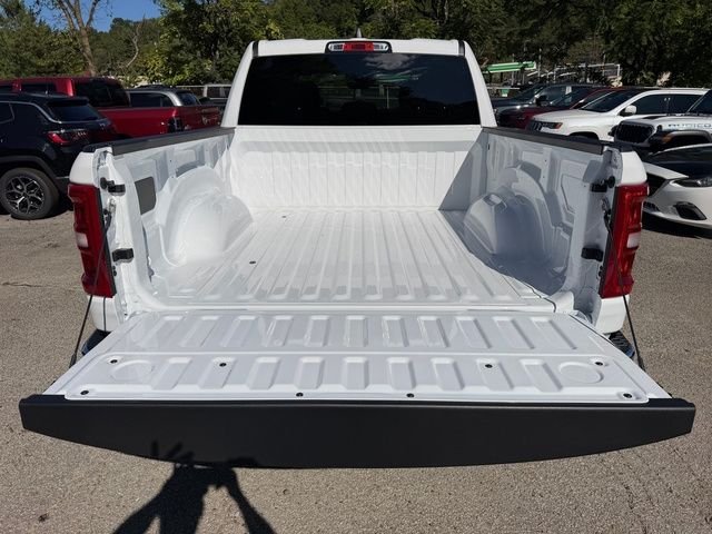 New 2027 Bright White Clear-Coat Exterior Paint RAM Big Horn/Lone Star image 7