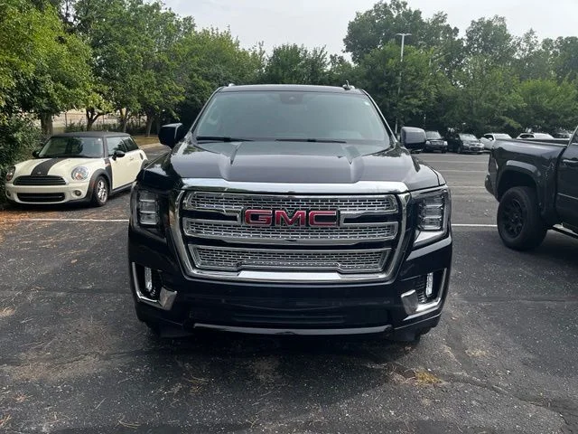 Used 2023 Gray GMC SLE image 2
