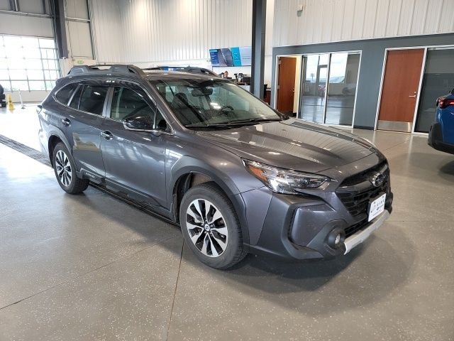2024 Subaru Outback Limited's photo