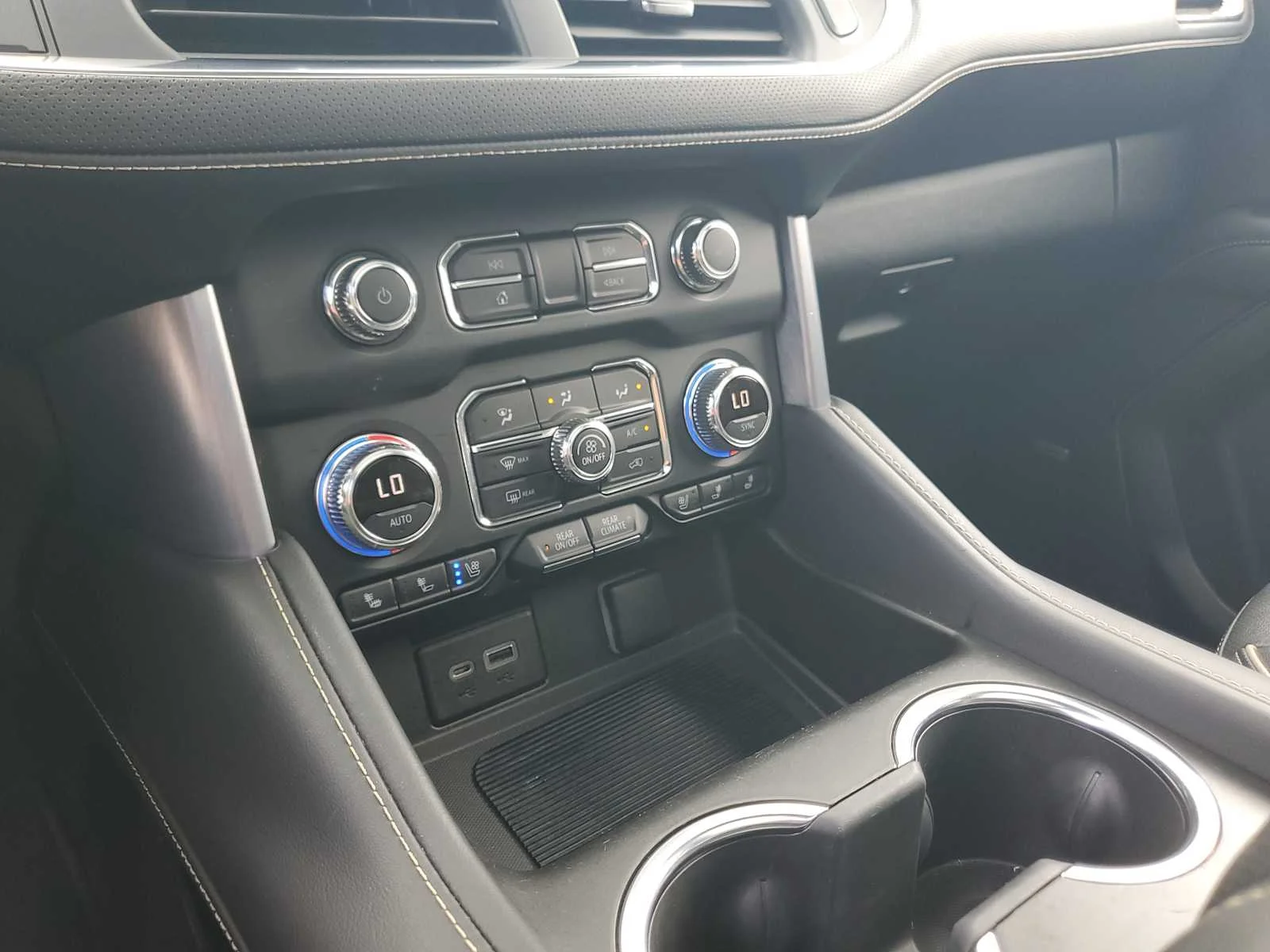 Used 2021 ONYX BLACK GMC SLT image 33