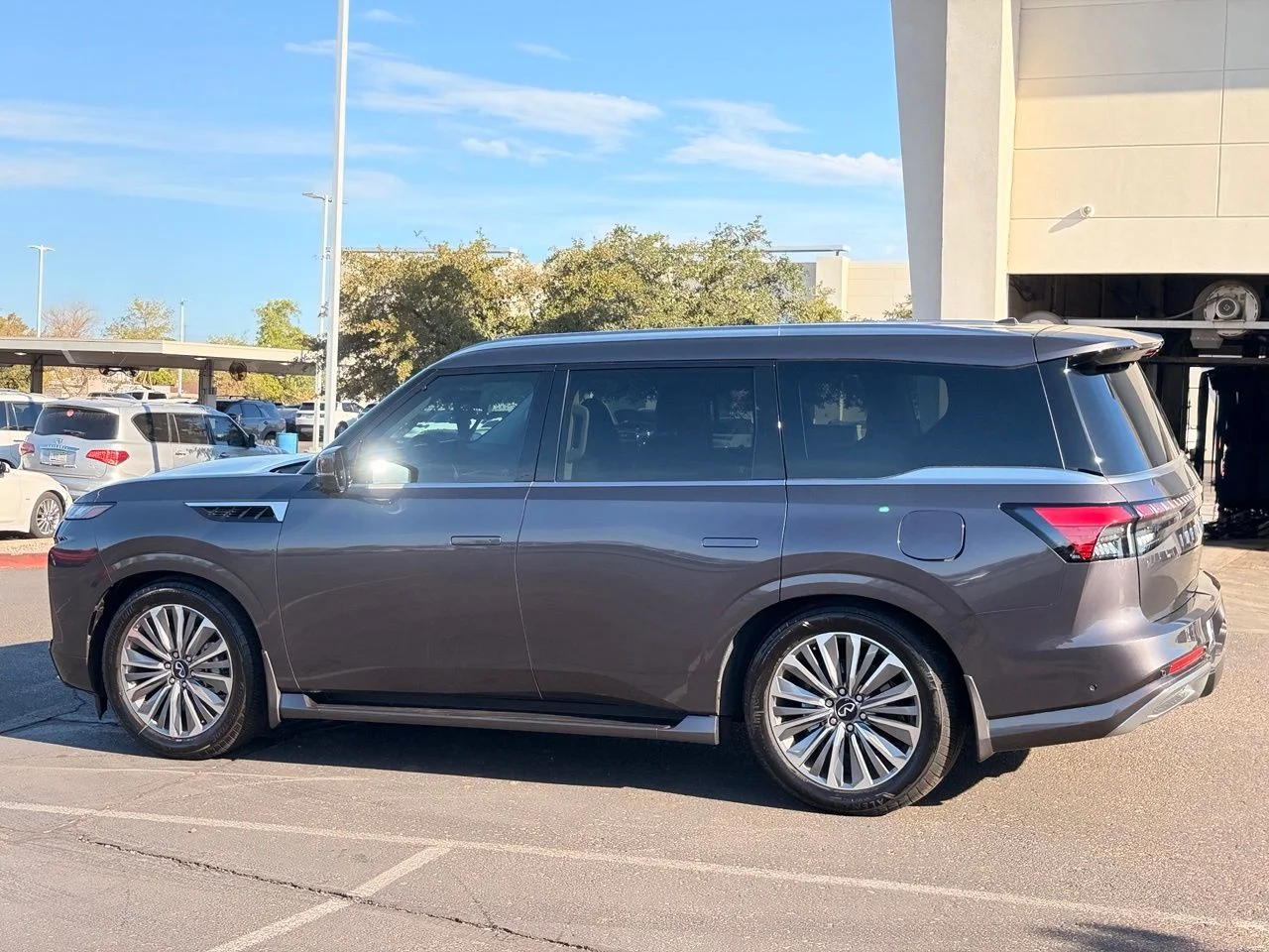 Certified Used 2026 Anthracite Gray INFINITI Luxe image 5
