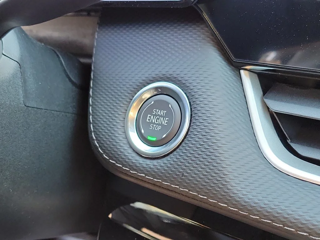 2027 Chevrolet Equinox LT - Photo 11