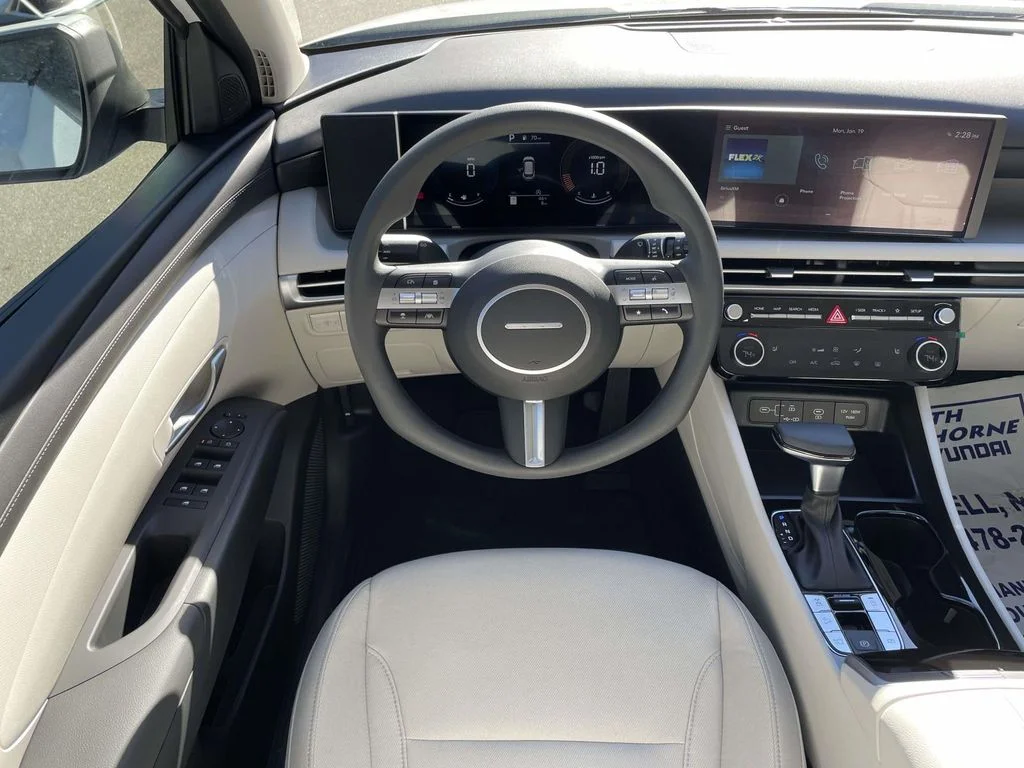 New 2026 White Hyundai SEL image 12