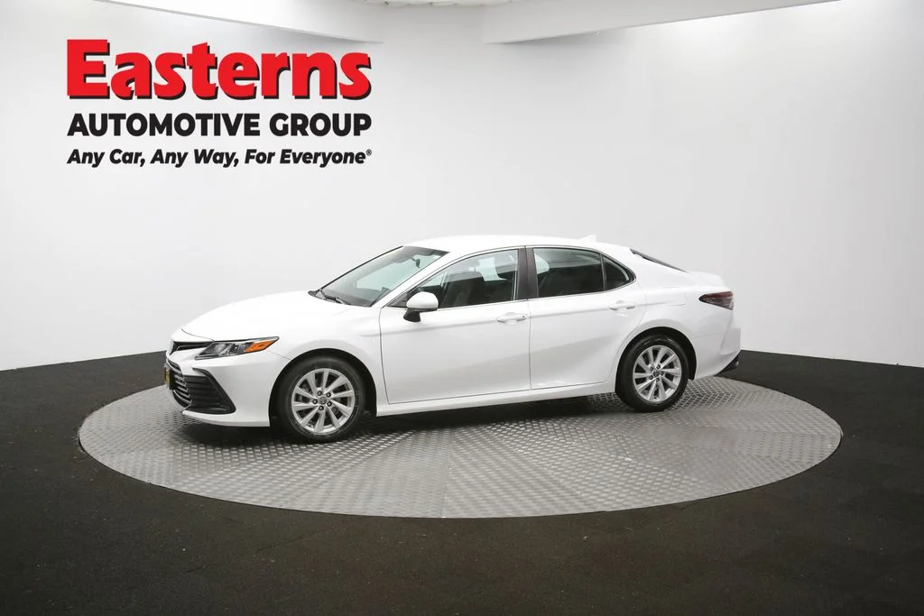 Used 2022 White Toyota LE image 55
