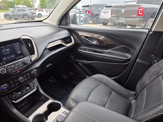 Used 2018 Satin Steel Metallic GMC Denali image 31