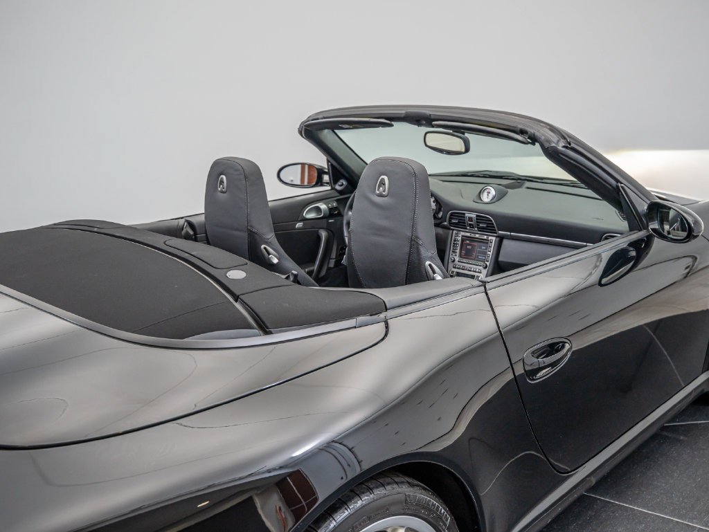 Used 2007 Black Porsche Carrera S image 24