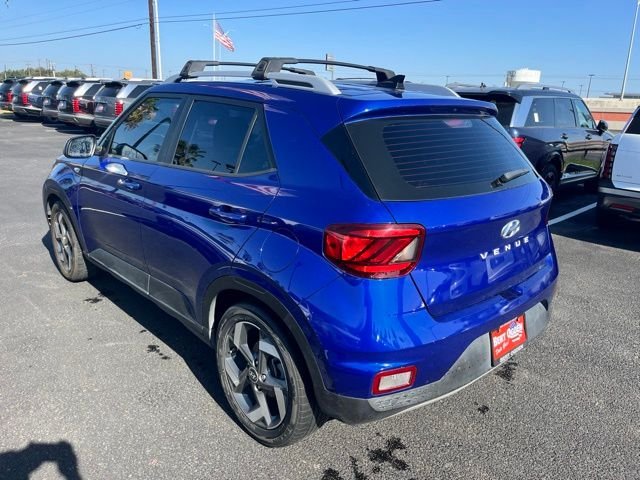 Certified Used 2021 Blue Hyundai SEL image 4
