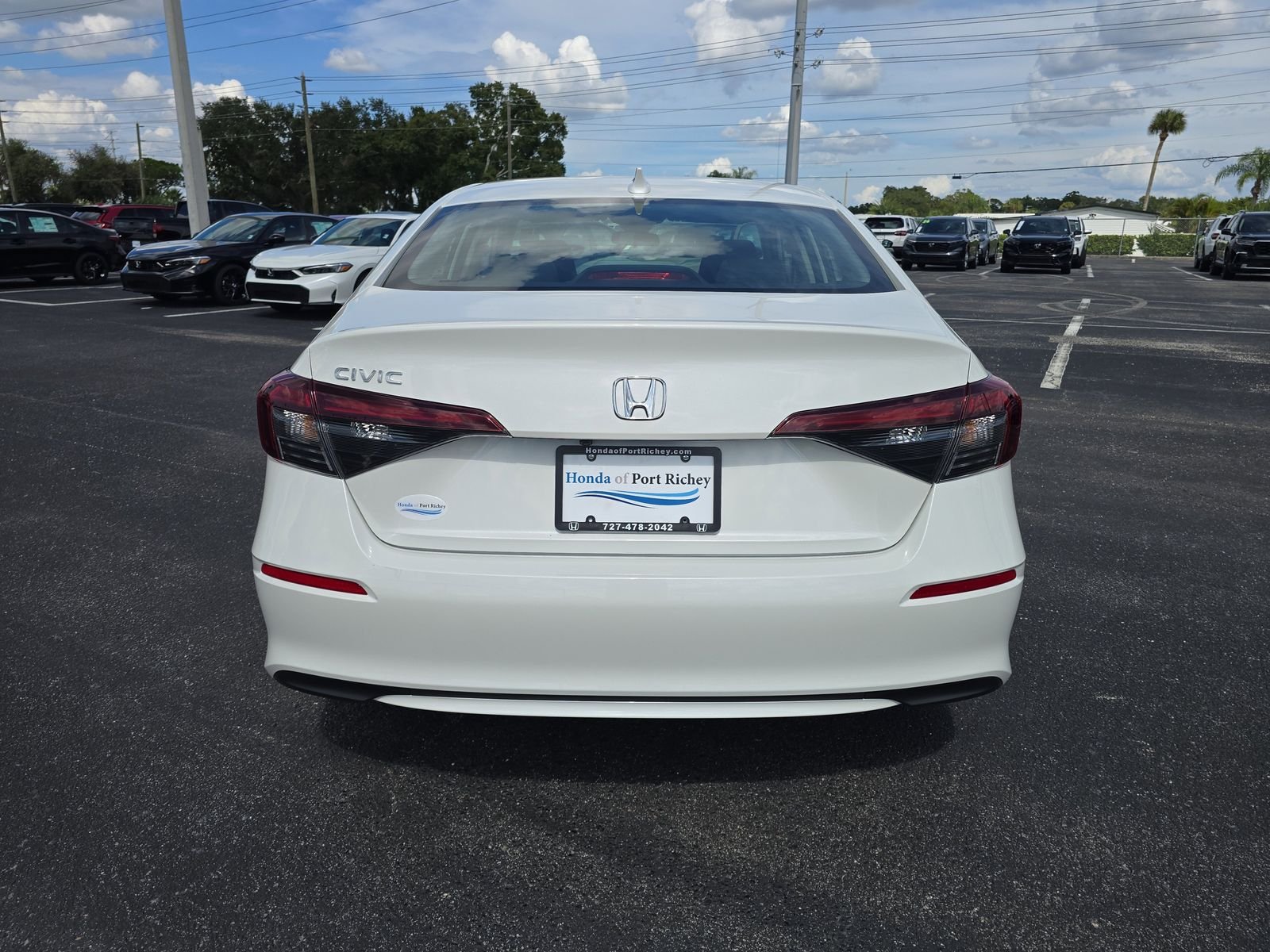 New 2026 Platinum White Pearl Honda LX image 5