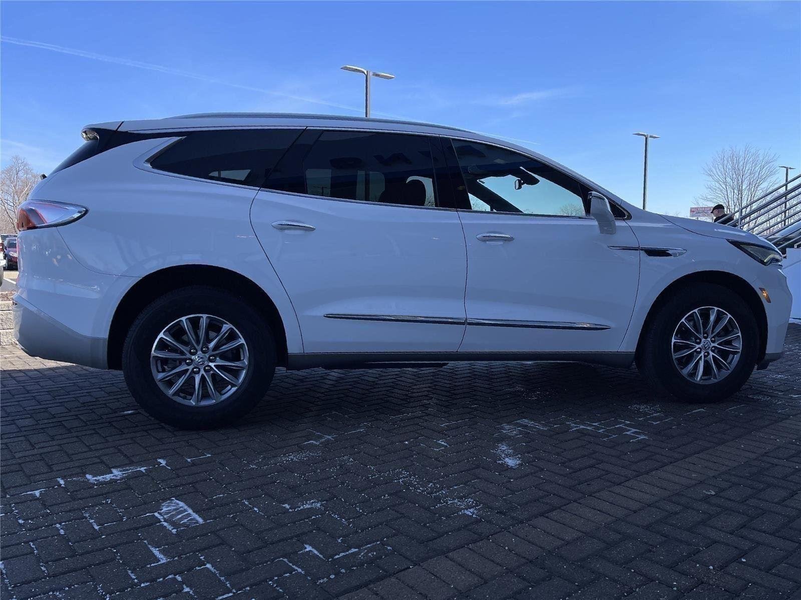 2023 Buick Enclave Essence - Photo 6