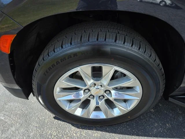 Used 2023 Gray Chevrolet Premier image 23