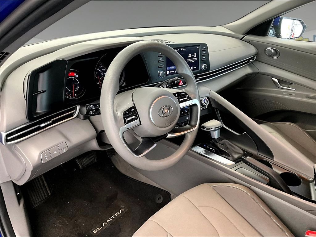Used 2023 Intense Blue Hyundai SEL image 8