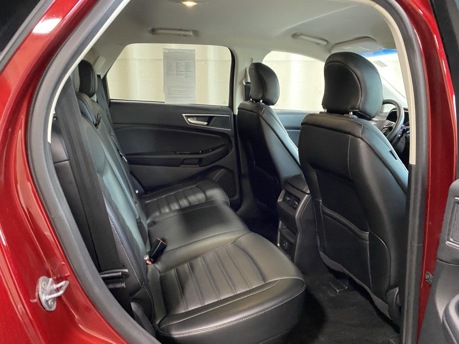 Used 2018 Ruby Red Metallic Tinted Clearcoat Ford SEL image 12