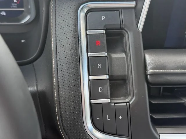 Used 2023 Black Chevrolet Premier image 29