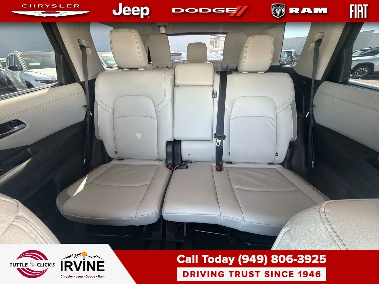 Used 2025 Everest White Pearl Tricoat Nissan SL image 5
