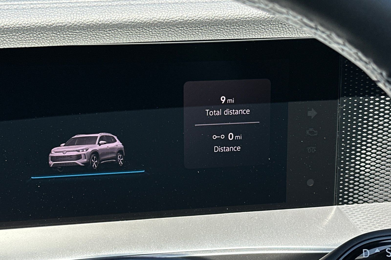 New 2026 Platinum Gray Metallic Volkswagen 2.0T SE image 27