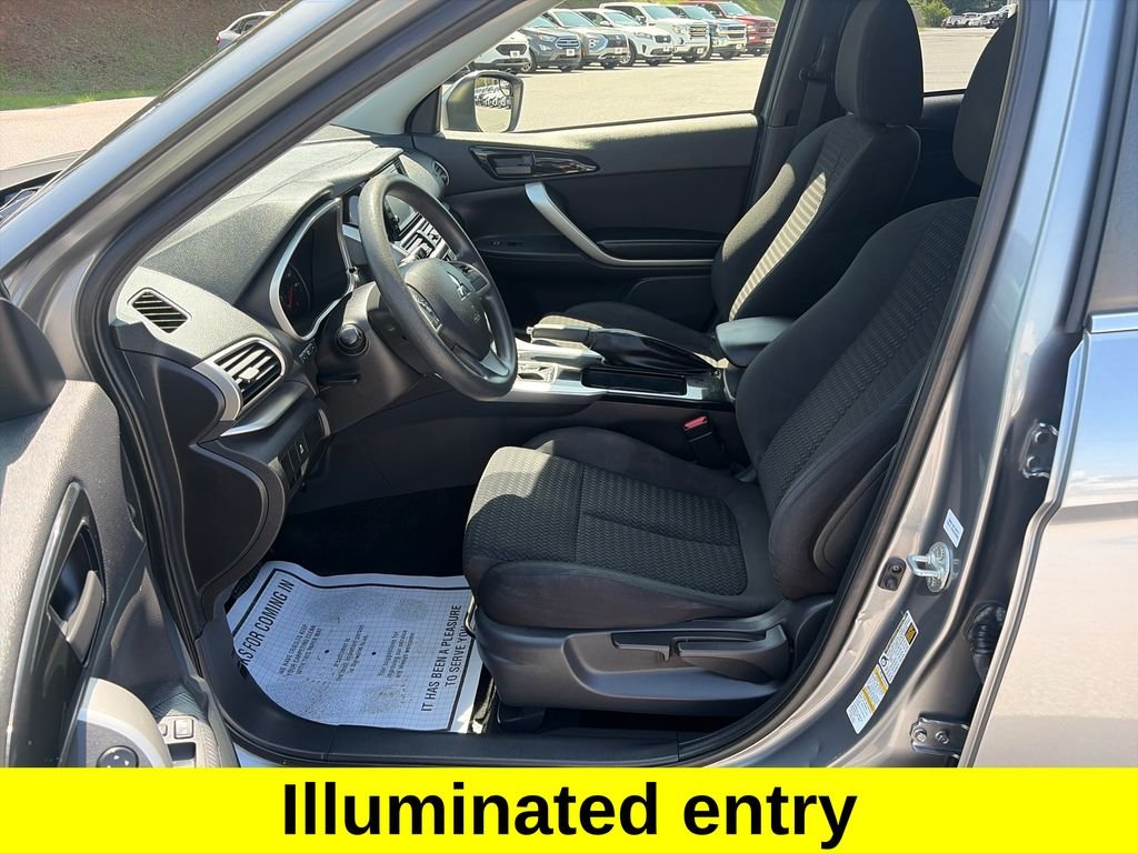 Used 2020 Silver Mitsubishi ES image 9