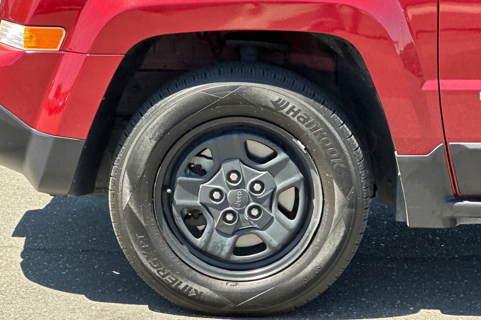 Used 2016 Deep Cherry Red Crystal Pearlcoat Jeep Sport image 23