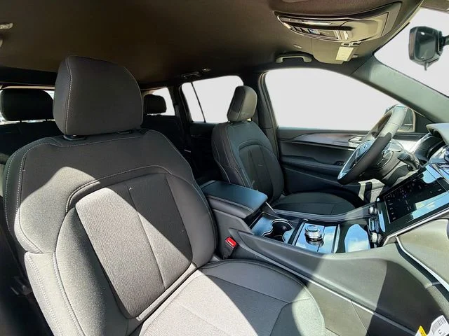 New 2026 Bright White Clearcoat Jeep Laredo image 30