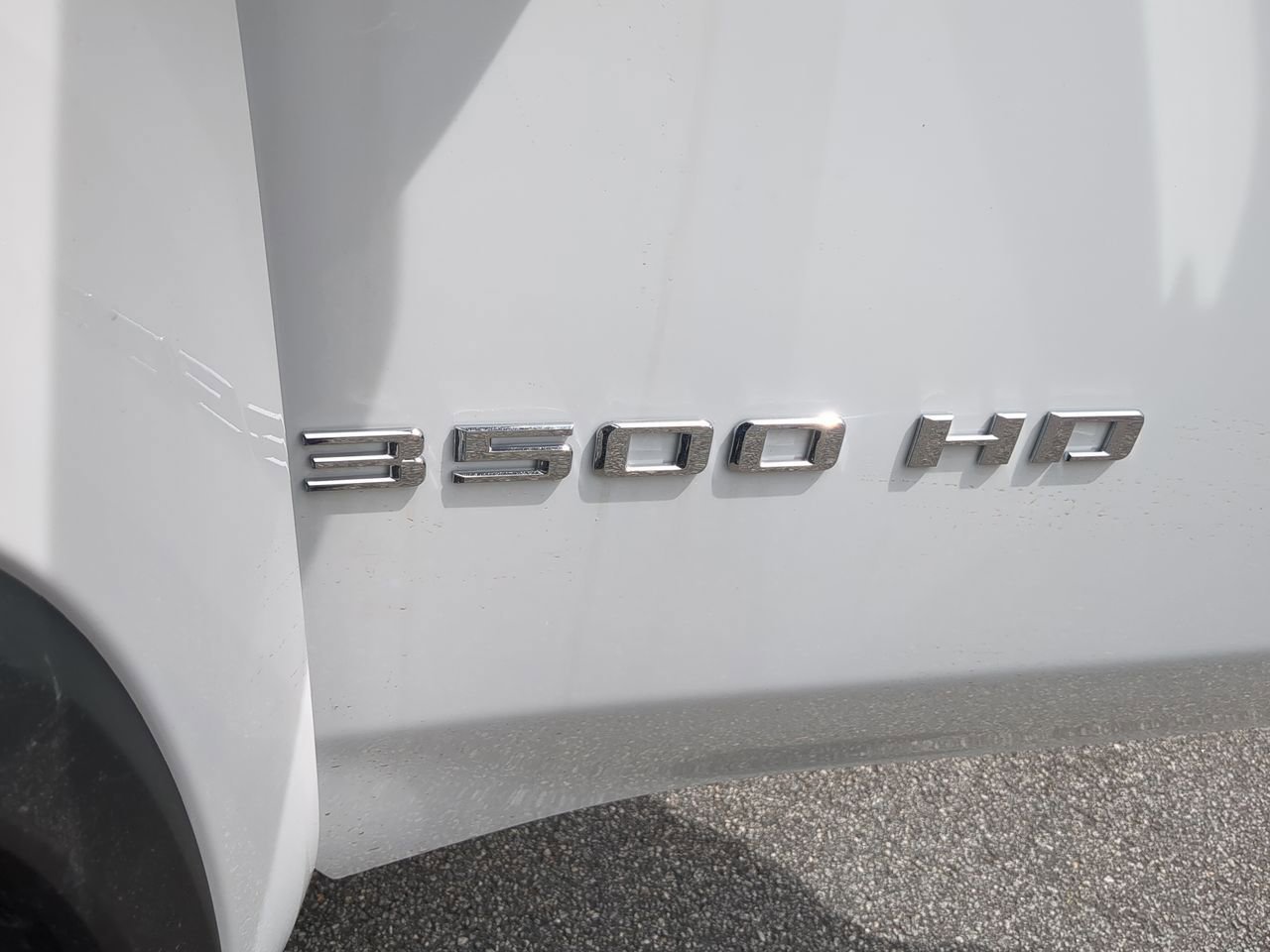 New 2026 Summit White Chevrolet Work Truck image 30