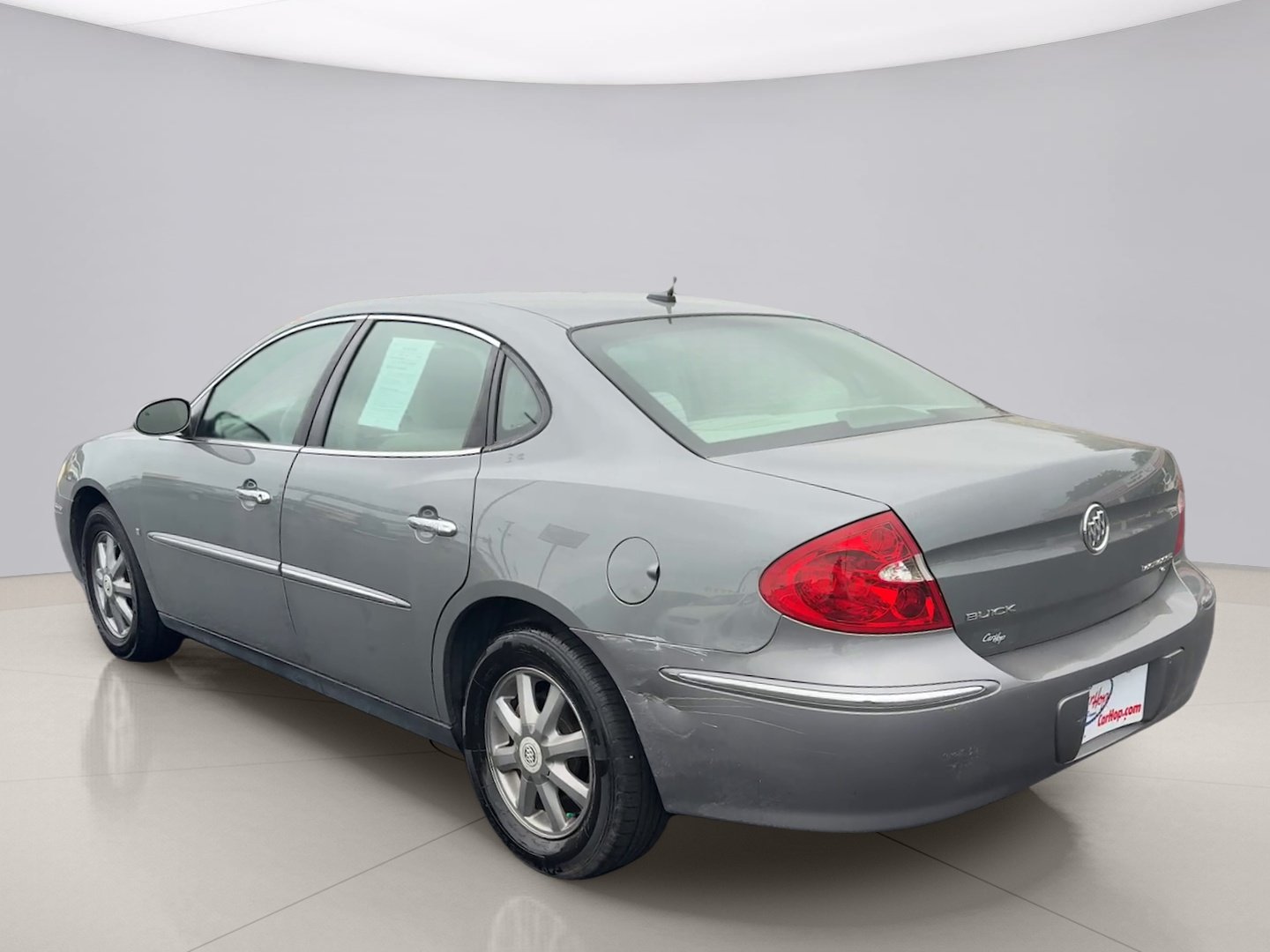 Used 2009 Gray Buick CX image 3