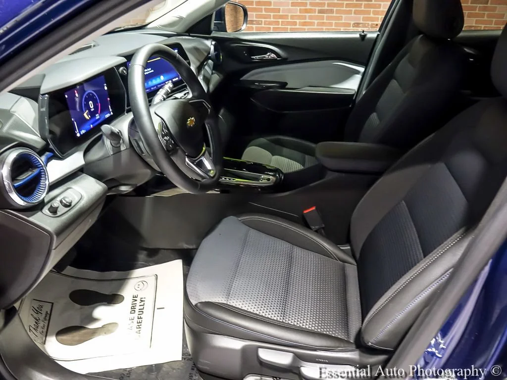 Used 2024 Blue Glow Metallic Chevrolet LT image 12