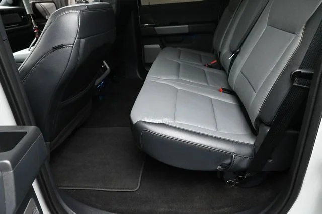 Used 2024 White Ford Lariat image 20