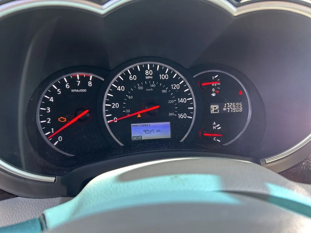 Used 2012 White Nissan 3.5 S image 17