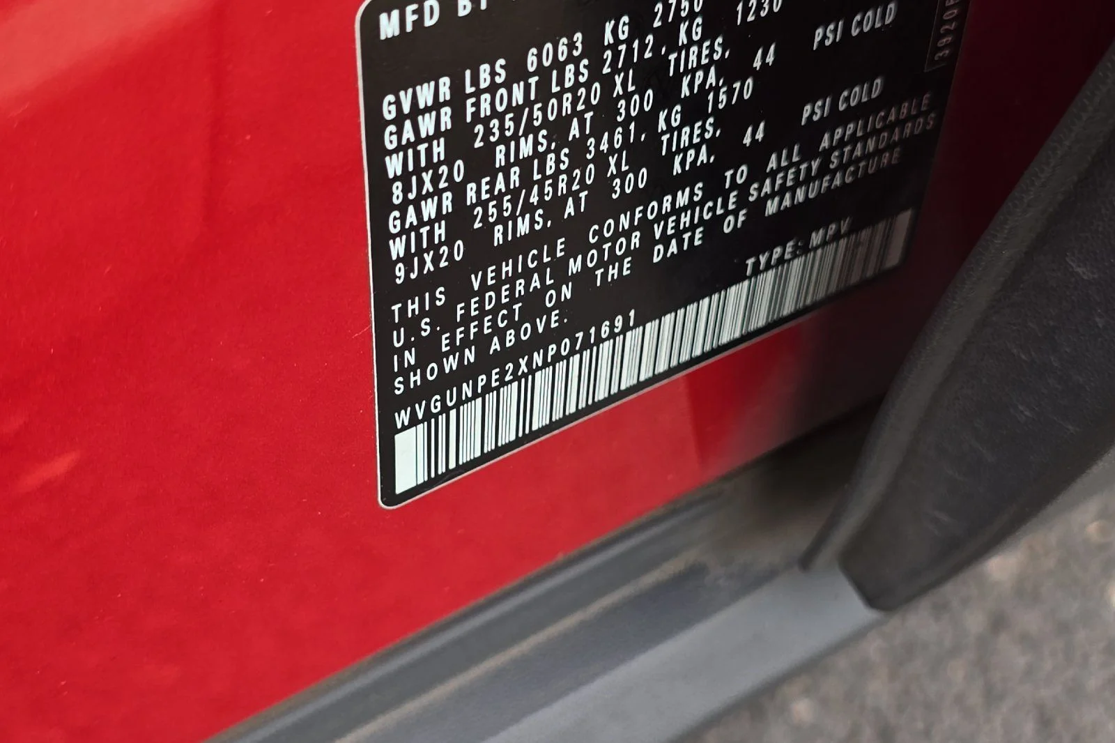 Used 2022 Red Volkswagen Pro S image 35