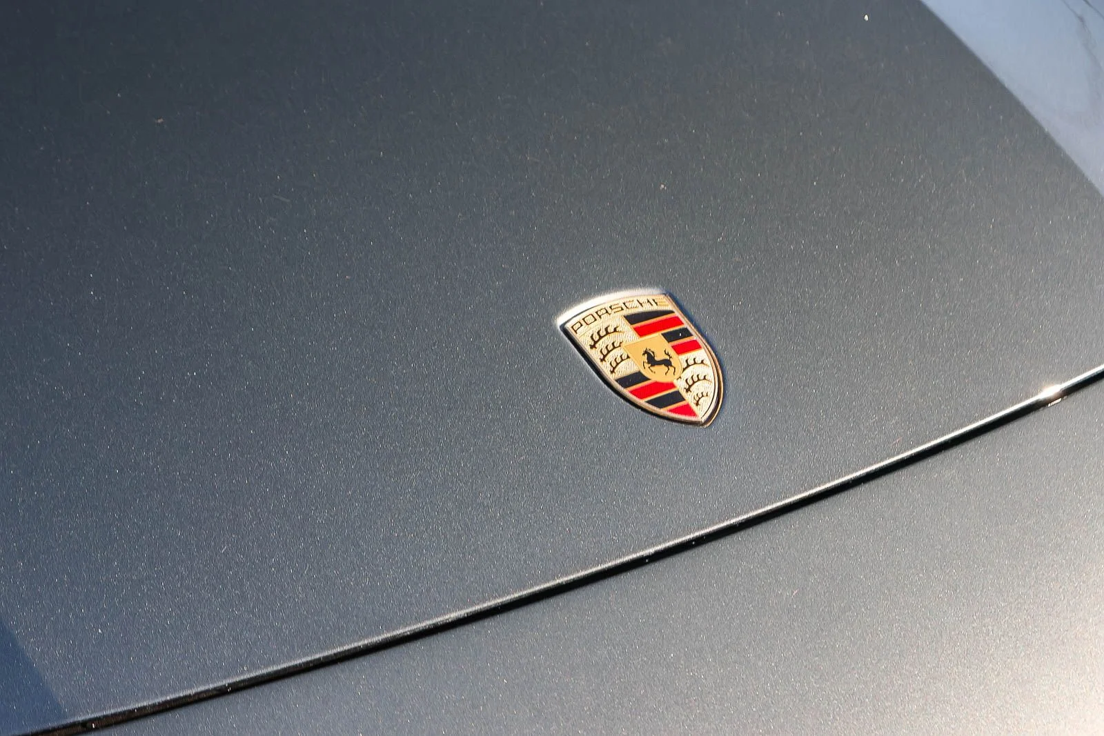 Used 2023 Green Porsche 4S Executive image 17