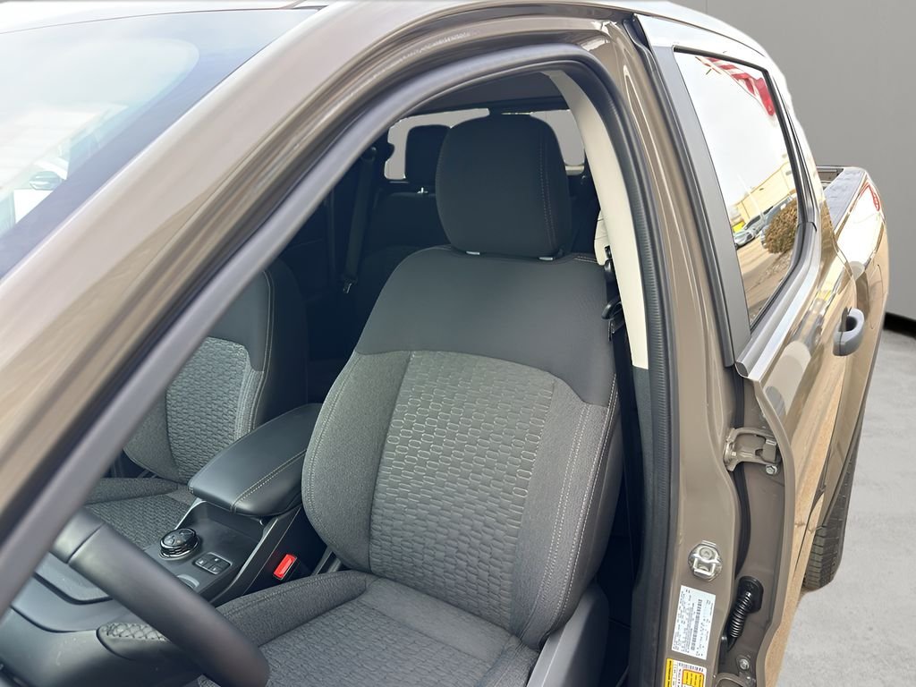 New 2026 Marsh Gray Ford XLT image 27