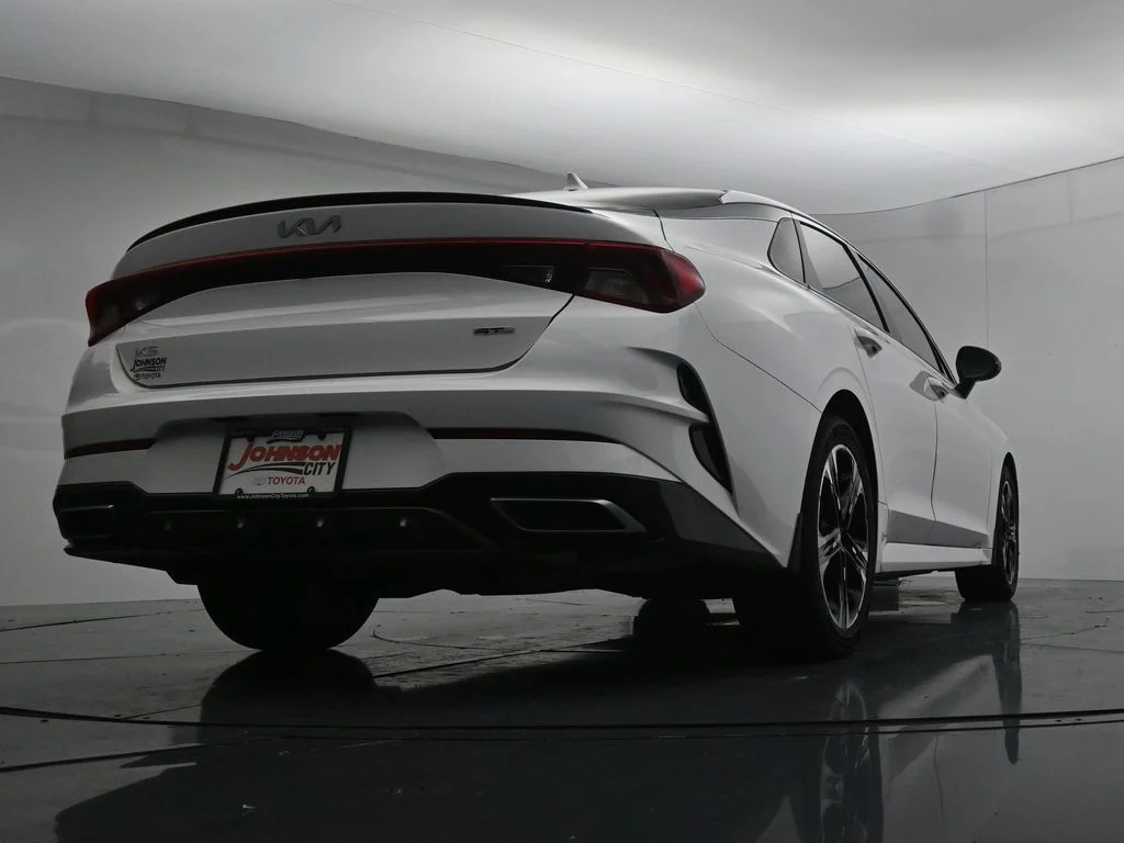 Used 2023 White Kia GT-Line image 36