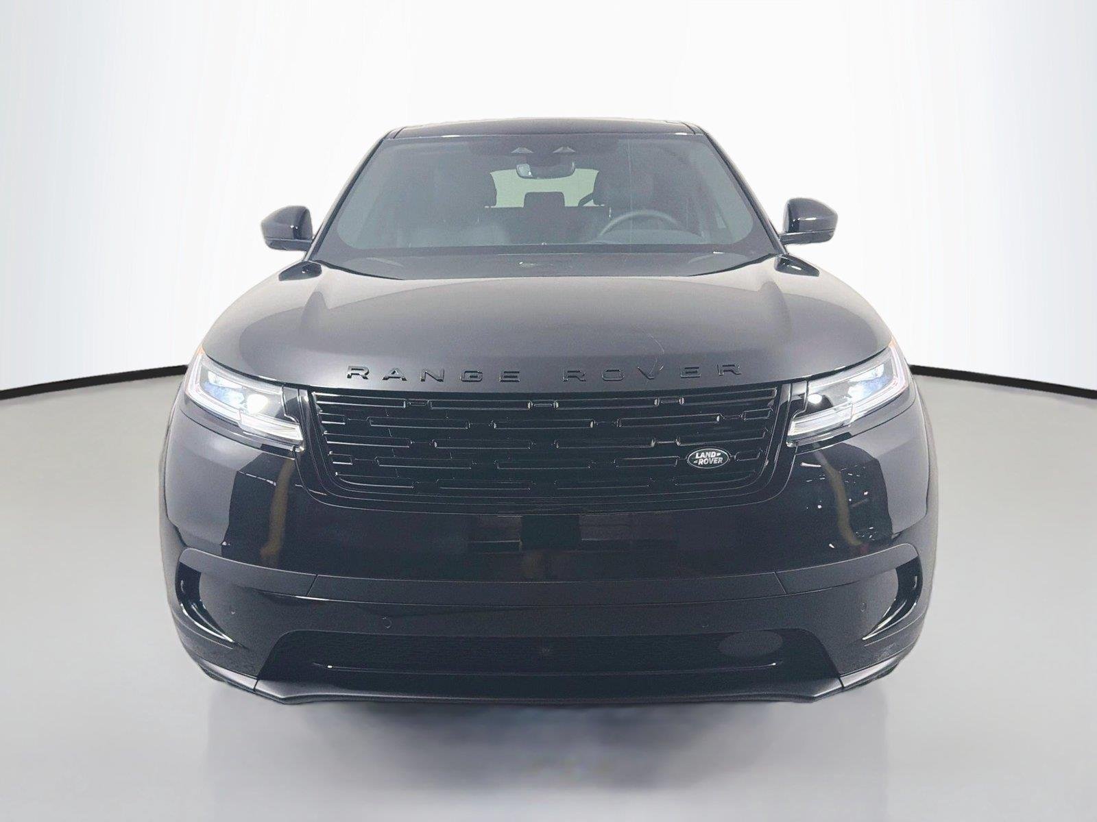 New 2026 Santorini Black Land Rover S image 2