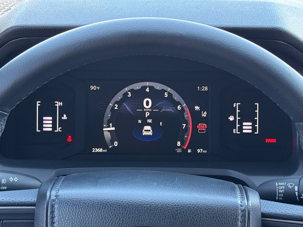 Used 2025  Toyota SR5 image 23