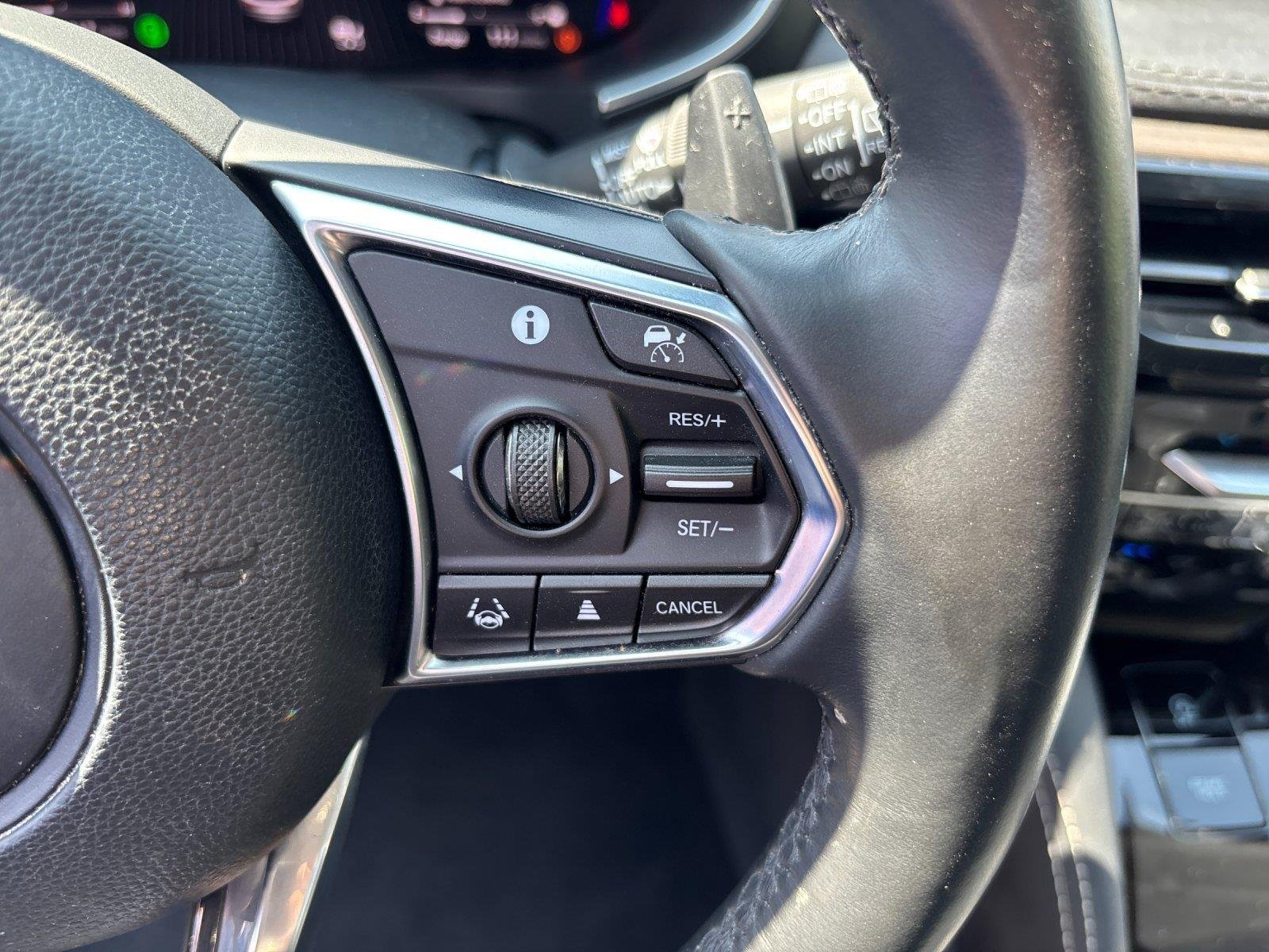 Used 2023 Platinum White Pearl Acura w/Advance Package image 20