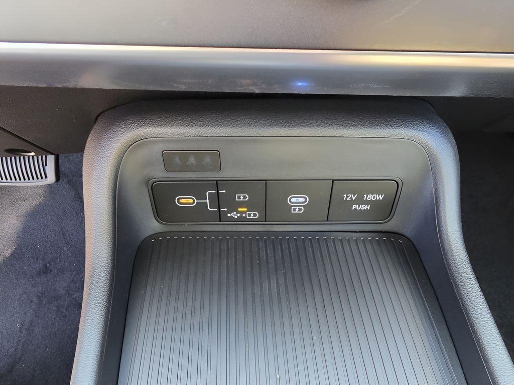 New 2026 Abyss Black Pearl Hyundai SE AWD image 21