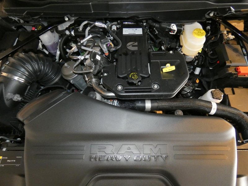 2026 RAM 3500 Limited - Photo 35