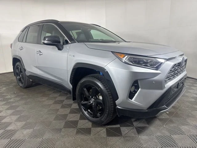 2020 Toyota RAV4 Hybrid XSE AWD's photo