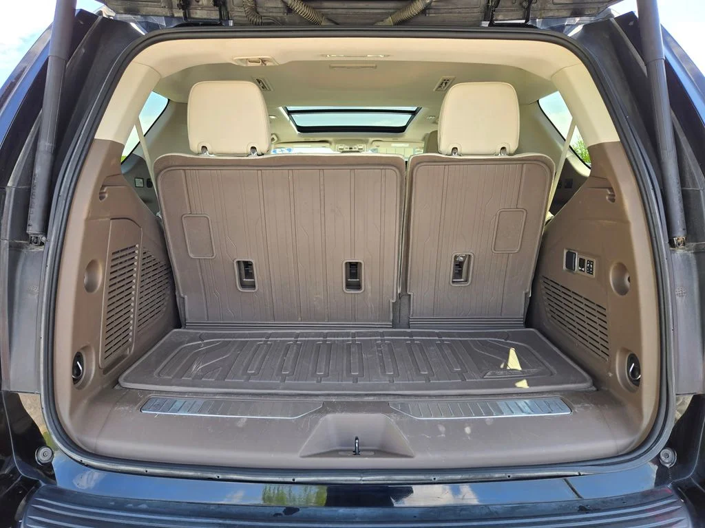Used 2023 Black GMC Denali image 34