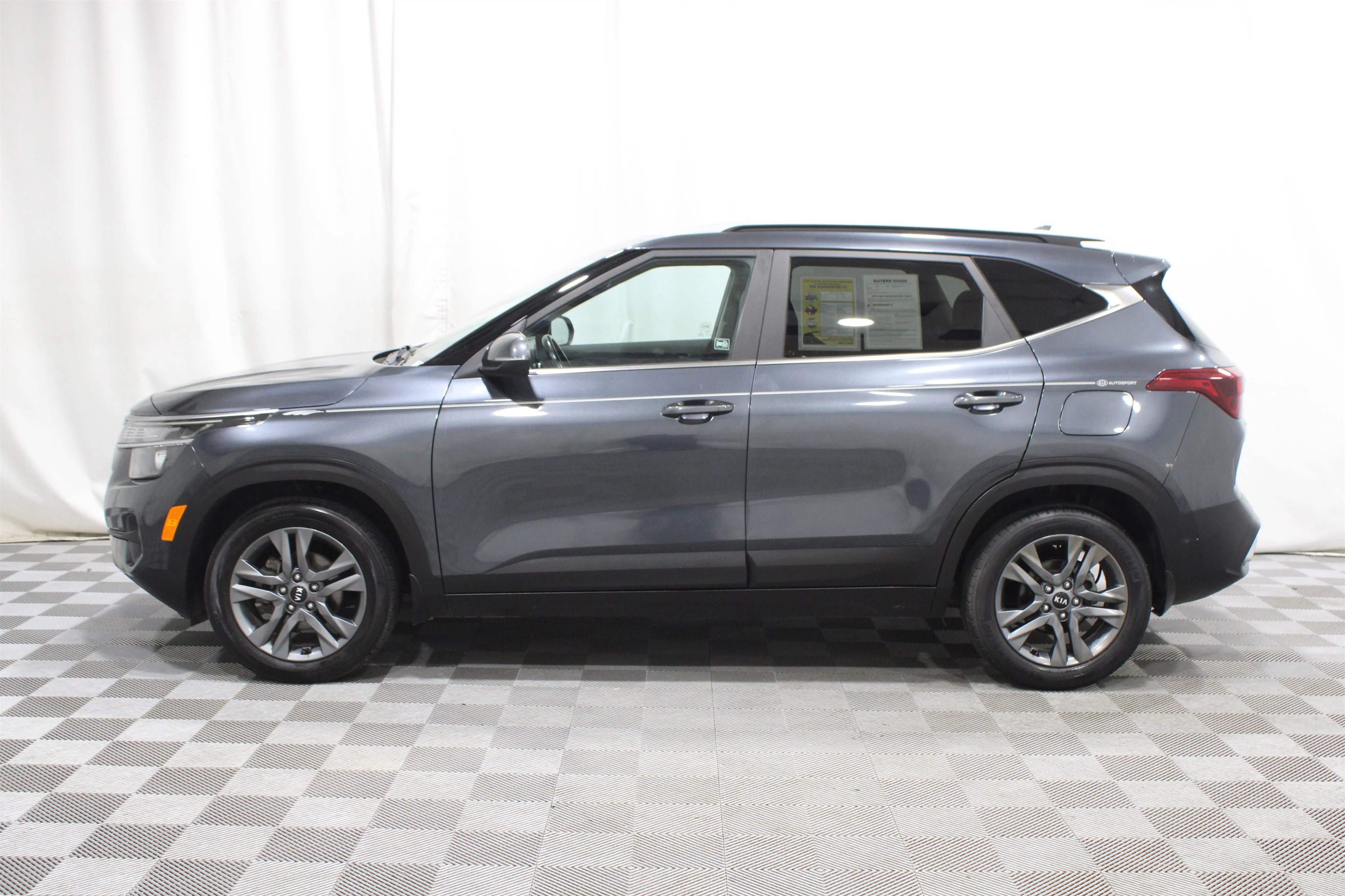 Used 2021 Gravity Gray Kia S image 30